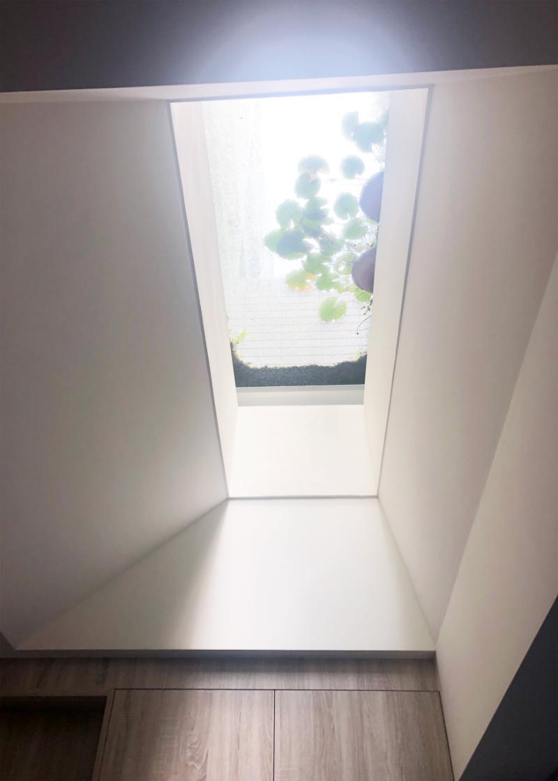 cách trang trí giếng trời