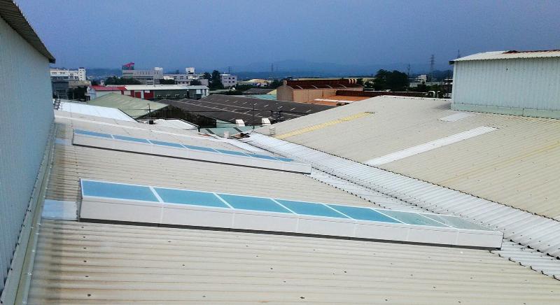 giếng trời nhà cấp 4 mái tôn